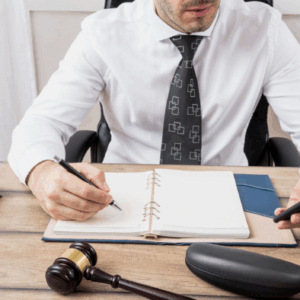 Peut-on demander à un huissier de justice à Lyon de constater une absence de livraison ou de service ?