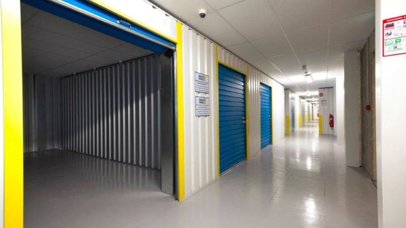 Self stockage Cessieu :Est-ce que la location de box à Cessieu est adaptée aux particuliers comme aux professionnels ?